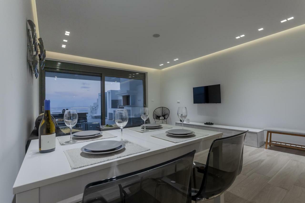 Faros Villa
